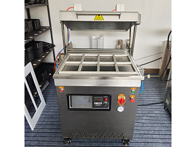  貼體包裝機